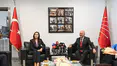 CHP ve AK Parti heyetleri üç bayram sonra bayramlaştı