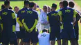 Fenerbahçe, taraftarı önünde yeni sezon hazırlıklarını sürdürdü