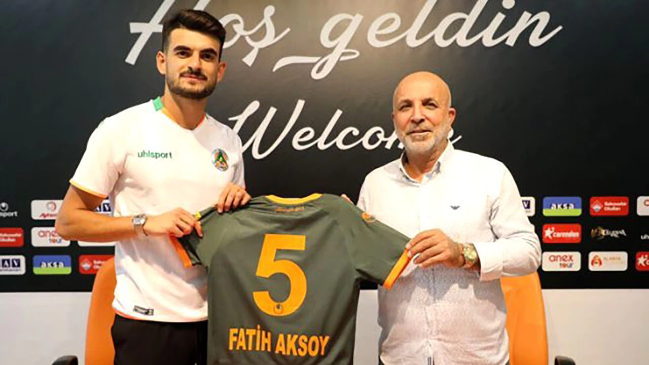 Alanyaspor 3 transferi birden bitirdi