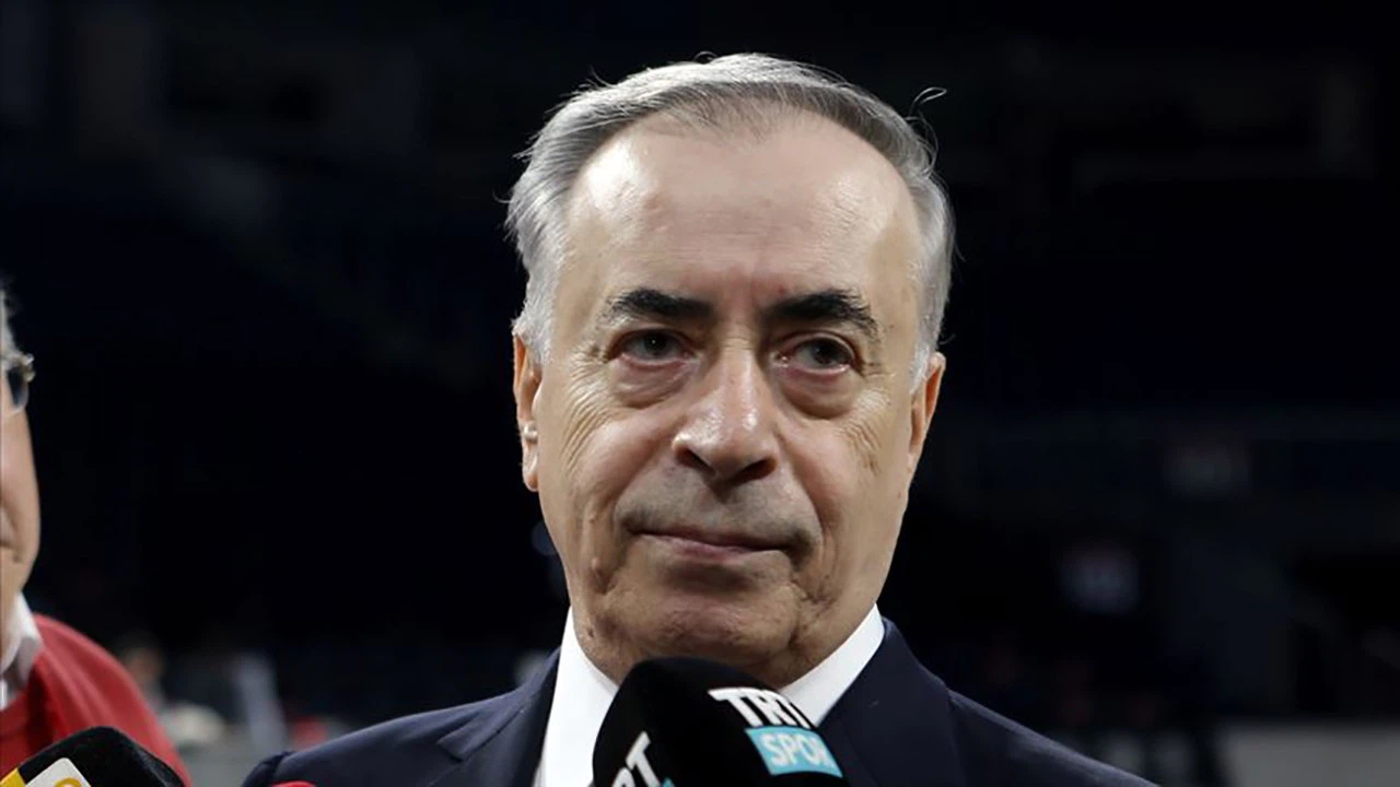 Galatasaray Başkanı Cengiz: Mensah'a teklif vermedik