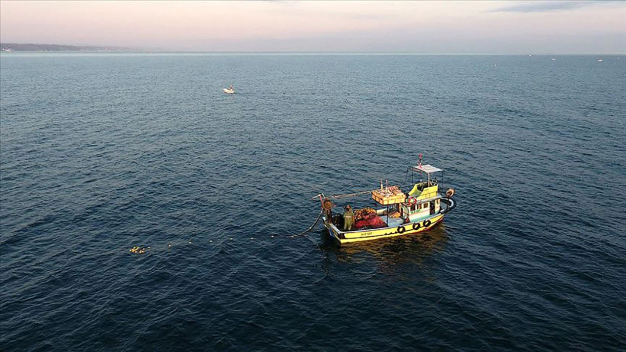 Balıkçılar 'vira bismillah' demek için sabırsızlanıyor