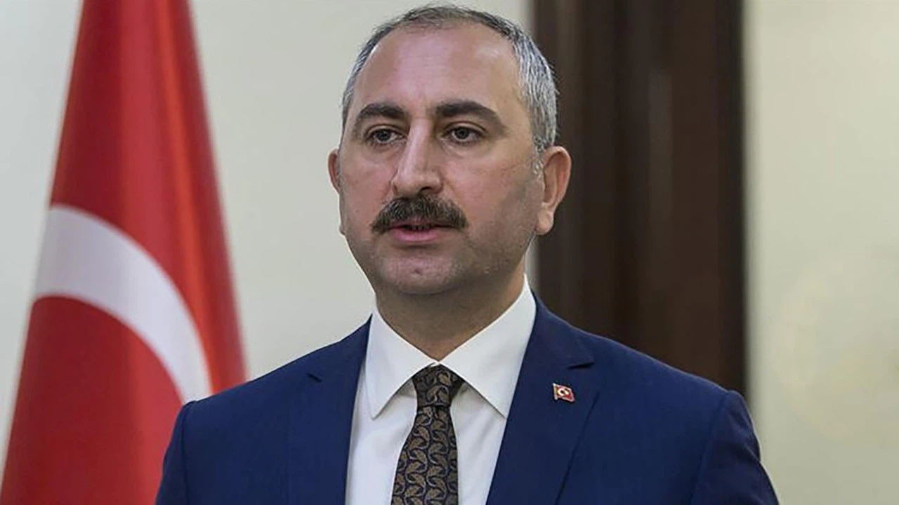 Gül: Yeni adli yıl hukuk devleti ilkesini daha da güçlendirme yılı olacaktır