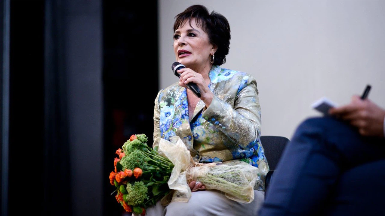 Hülya Koçyiğit hayatını değiştiren olayı anlattı