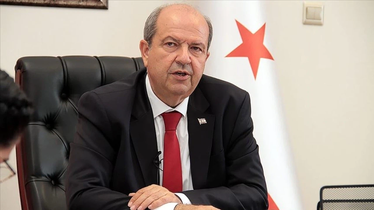 Ersin Tatar Yunan gazetesine konuştu: Federasyon madem ki olmuyor, diğer alternatif çözüm modelleri masaya gelmelidir