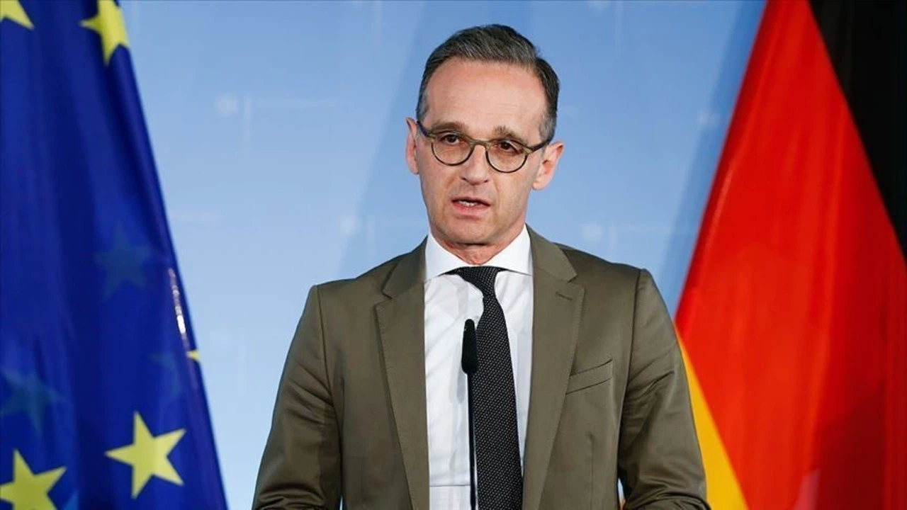 Almanya Dışişleri Bakanı Maas Rusya'yı yaptırımlarla tehdit etti