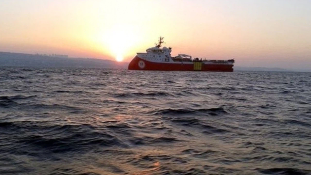 Barbaros Hayreddin Paşa gemisi Doğu Akdeniz'de 9 Kasım'a kadar çalışacak