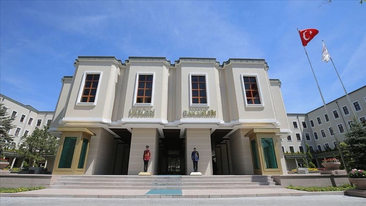 İçişleri Bakanlığı: Şırnak'ta ikna çalışmaları sonucu 5 PKK'lı terörist teslim oldu