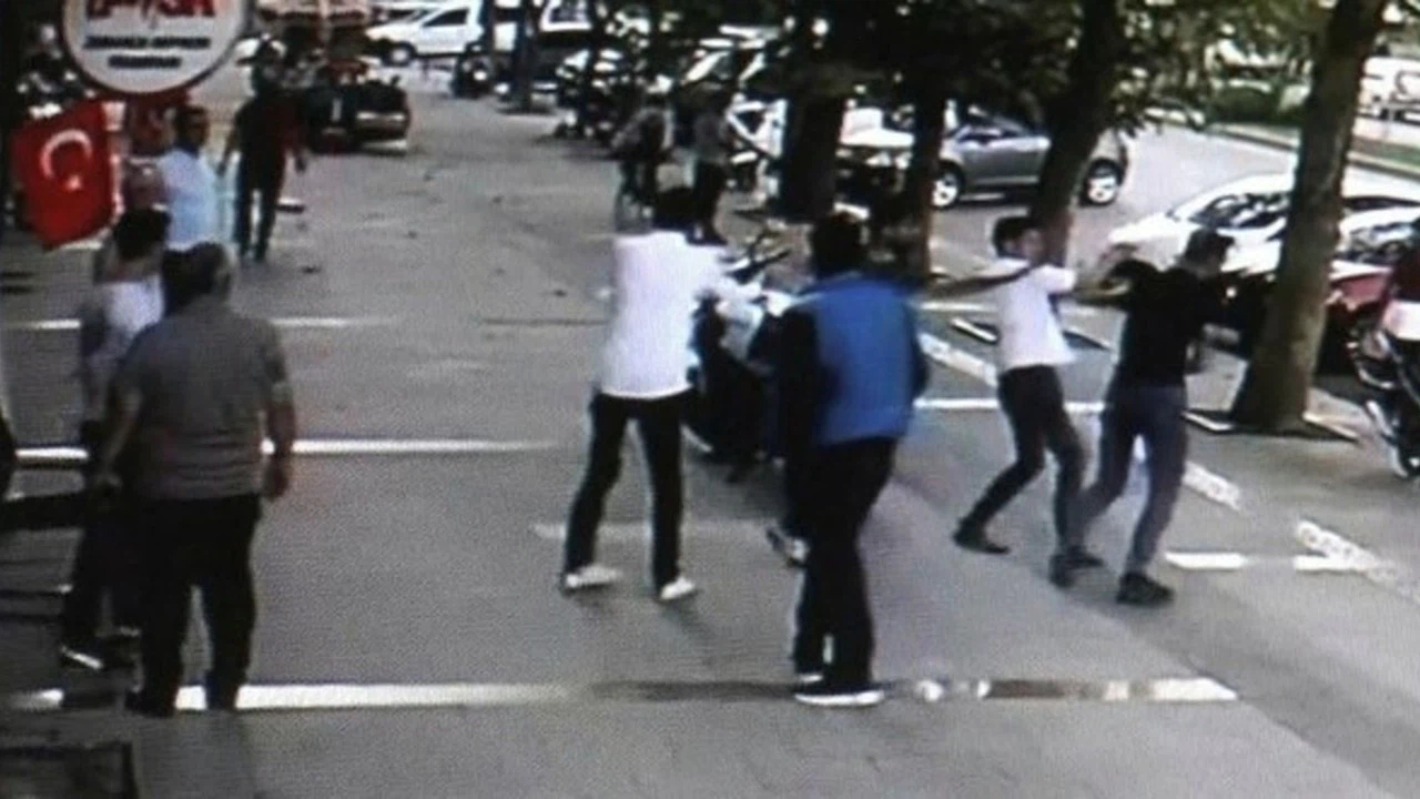 Gaziantep'te CHP gençlik kolları üyeleri arasında bıçaklı kavga