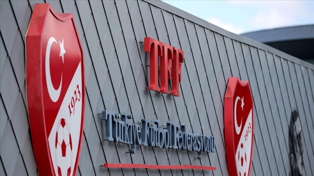TFF "evet" derse Fenerbahçe 5, Beşiktaş 4 yıldız olacak