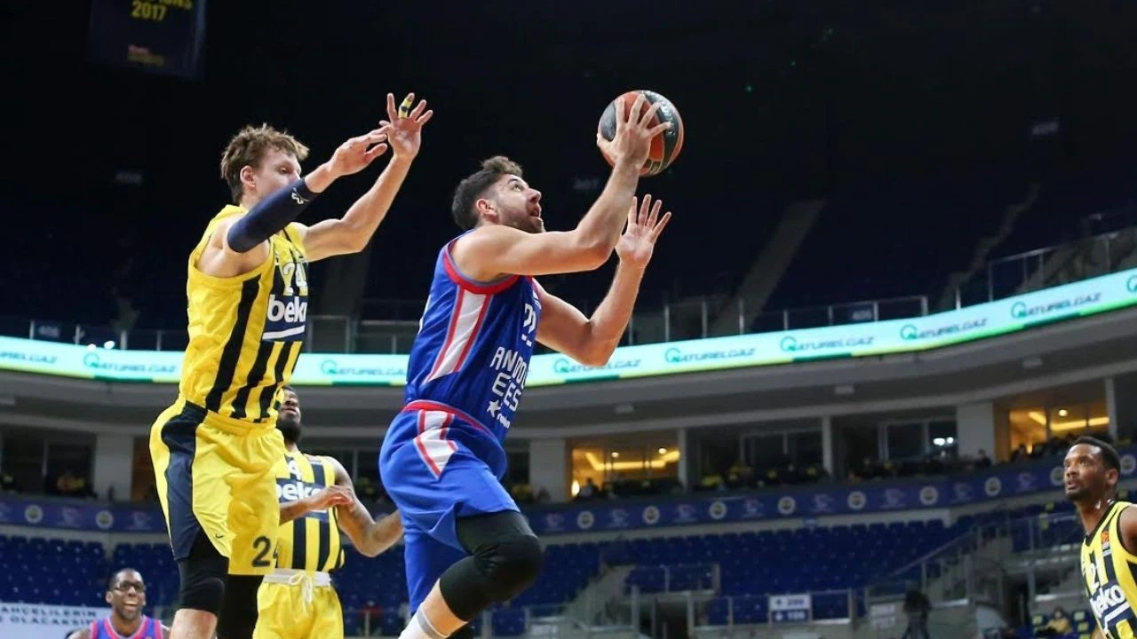 Anadolu Efes, Vasilije Micic ile yollarının ayrıldığını açıkladı