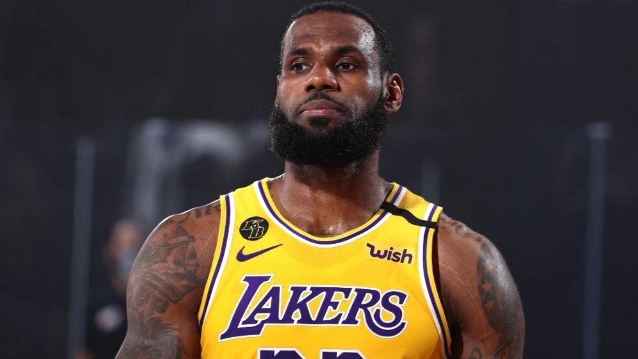 Ibrahimovic ile LeBron James 'siyaset' yüzünden birbirine girdi