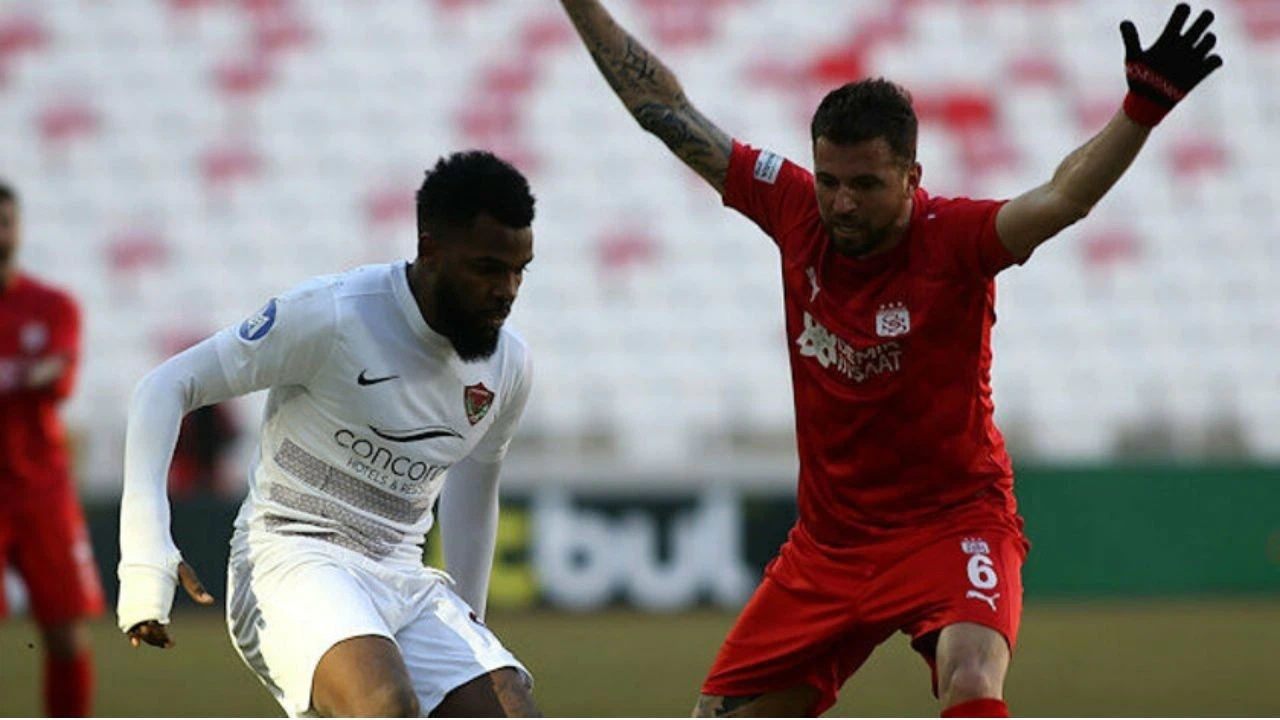 Sivasspor-Hatayspor maçında kazanan çıkmadı