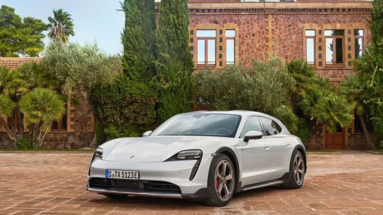 Porsche Taycan Cross Turismo tanıtıldı!