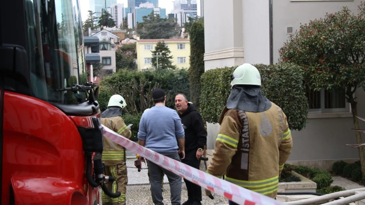 Cem Yılmaz'ın evinde yangın çıktı