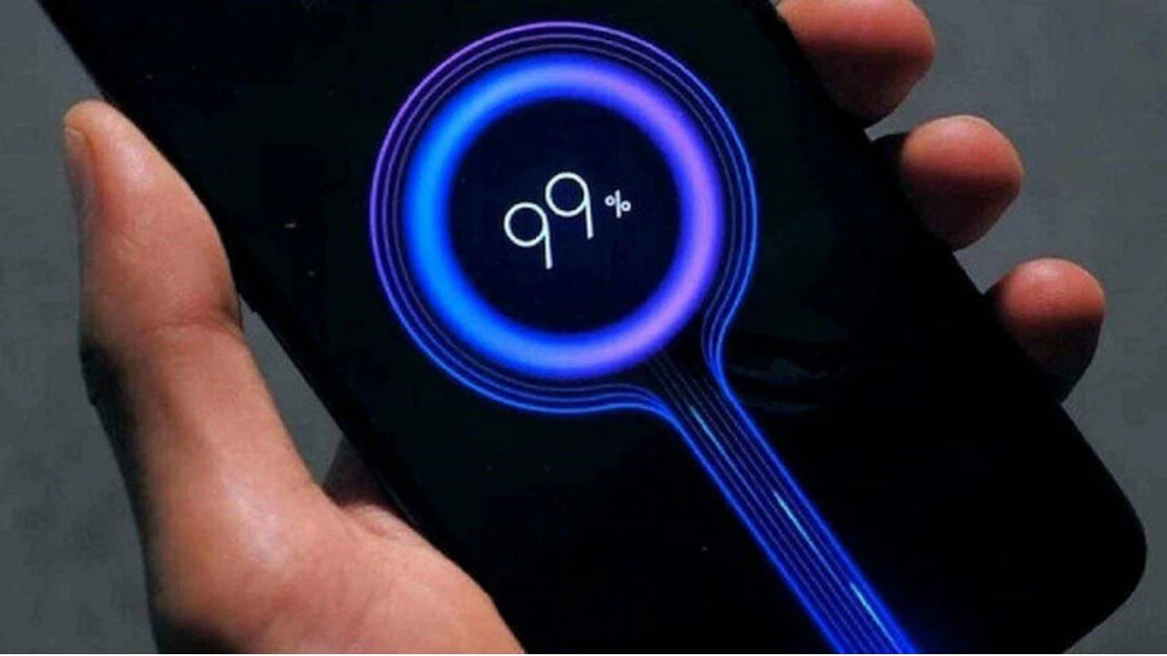 Xiaomi rekor hızda şarj olan akıllı telefon geliştiriyor
