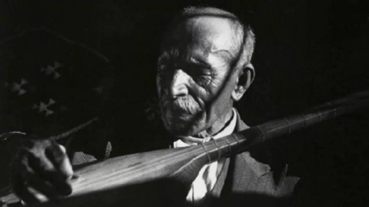 Büyük halk ozanı Aşık Veysel vefatının 48’inci yılında anılıyor