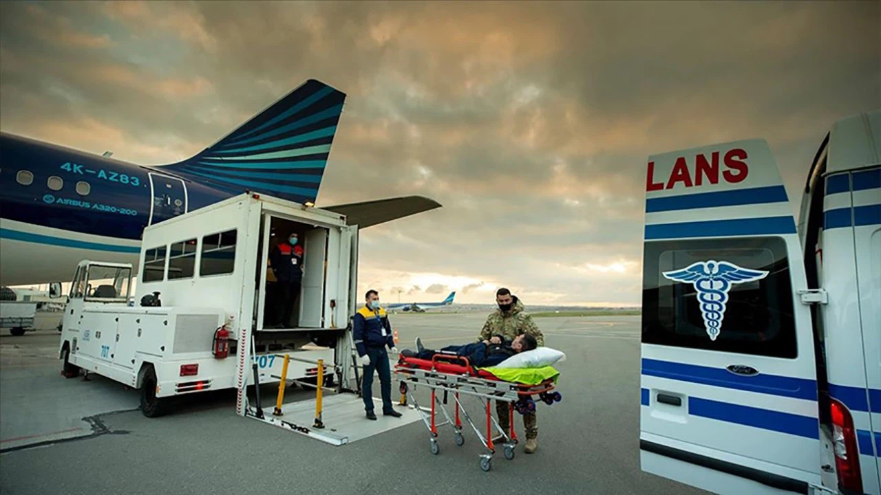 Azerbaycanlı gaziler Türkiye'de tedavi edilecek