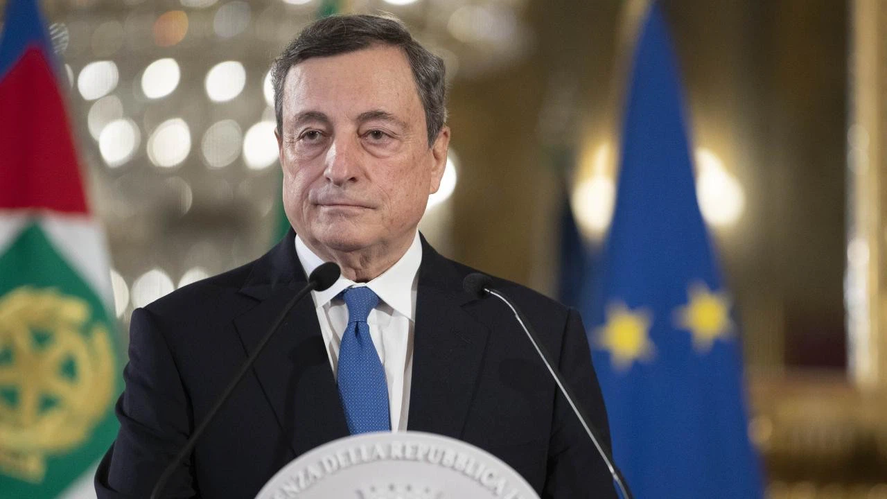 İtalya Başbakanı Mario Draghi ülkesinde dalga konusu oldu