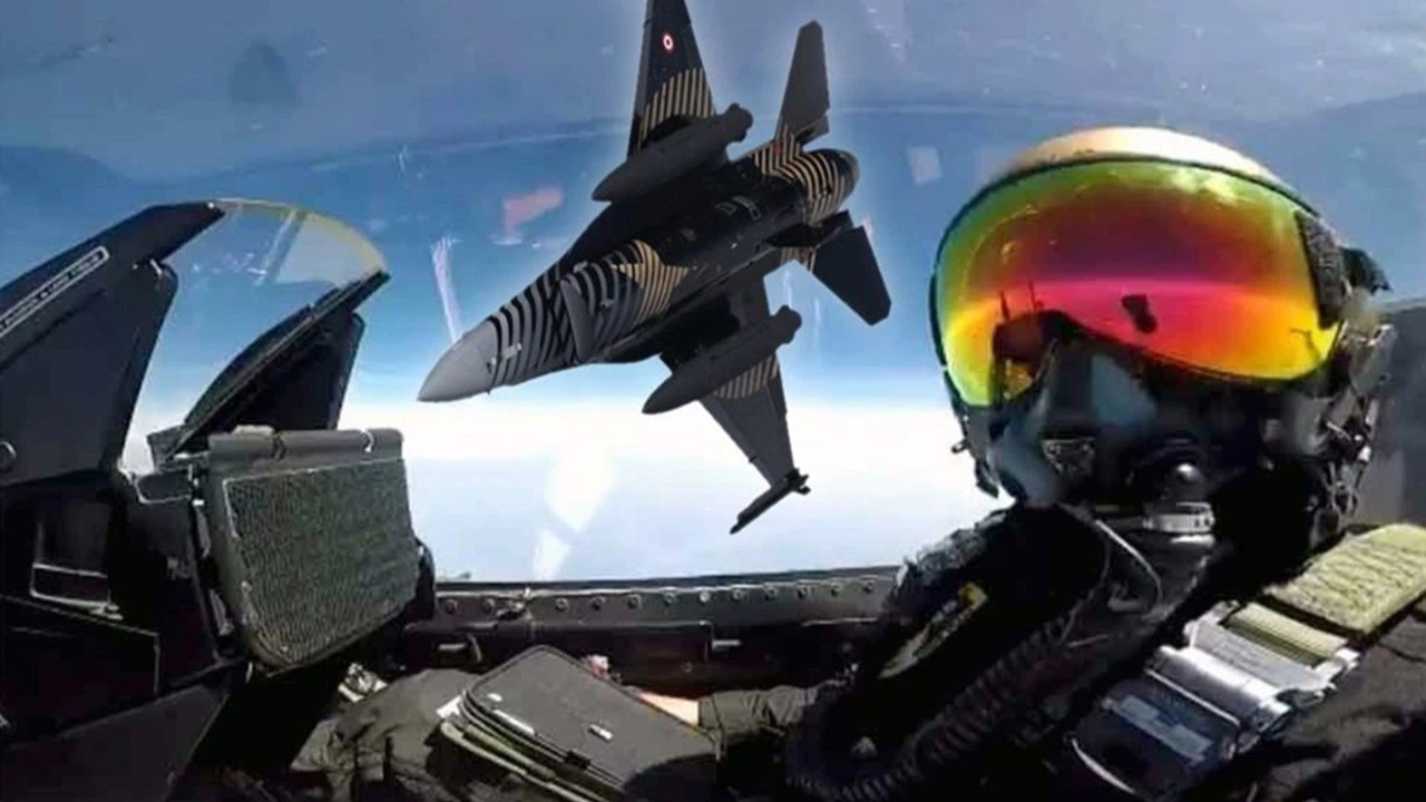 SOLOTÜRK, KKTC semalarında nefes kesti