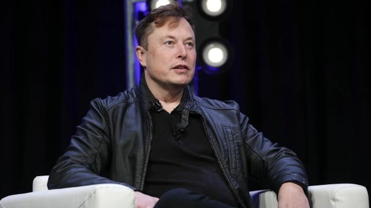 Elon Musk'a Çin'de Tesla şoku!