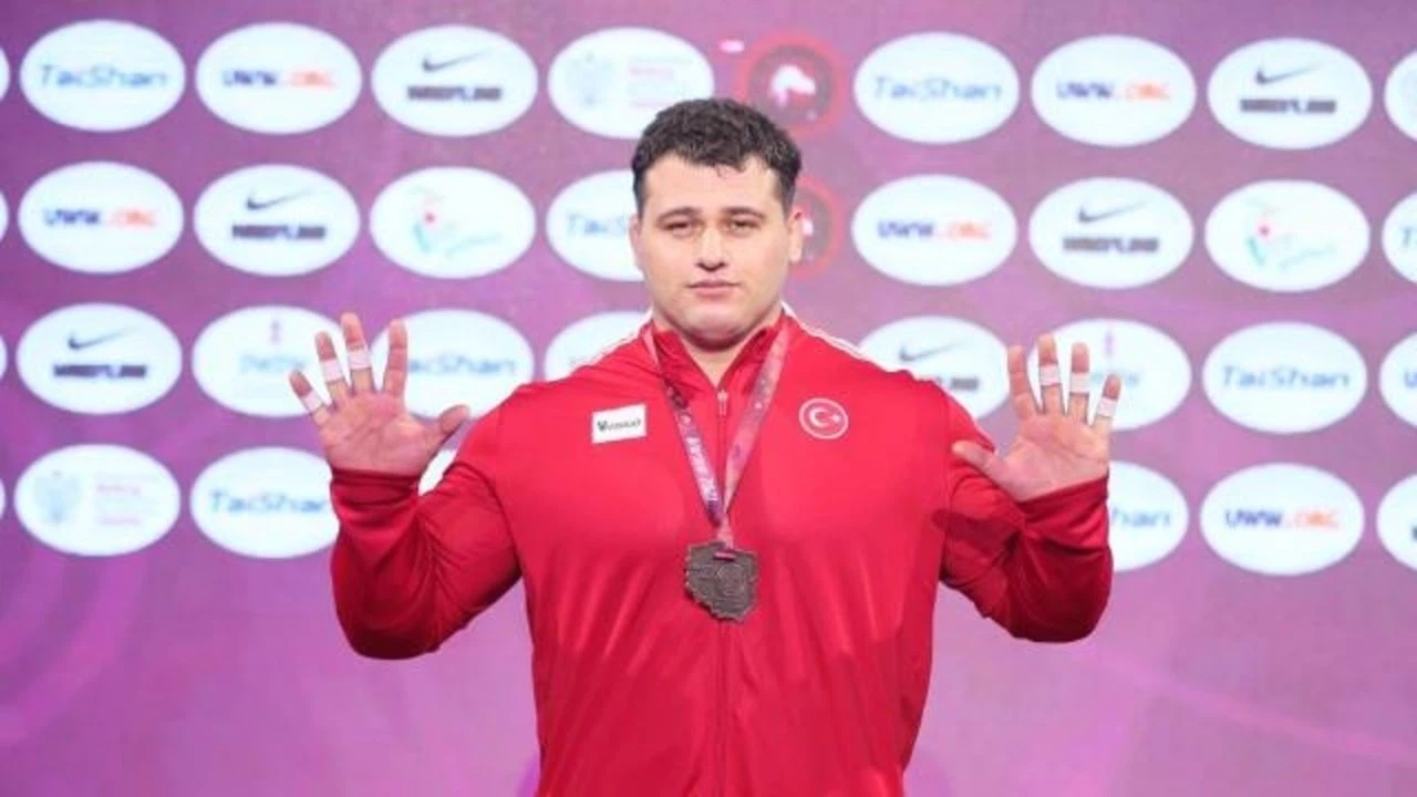 Rıza Kayaalp, 5. kez dünya şampiyonu!