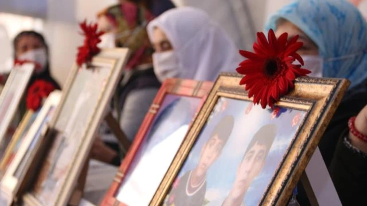 Diyarbakır anneleri evlatlarını istiyor!