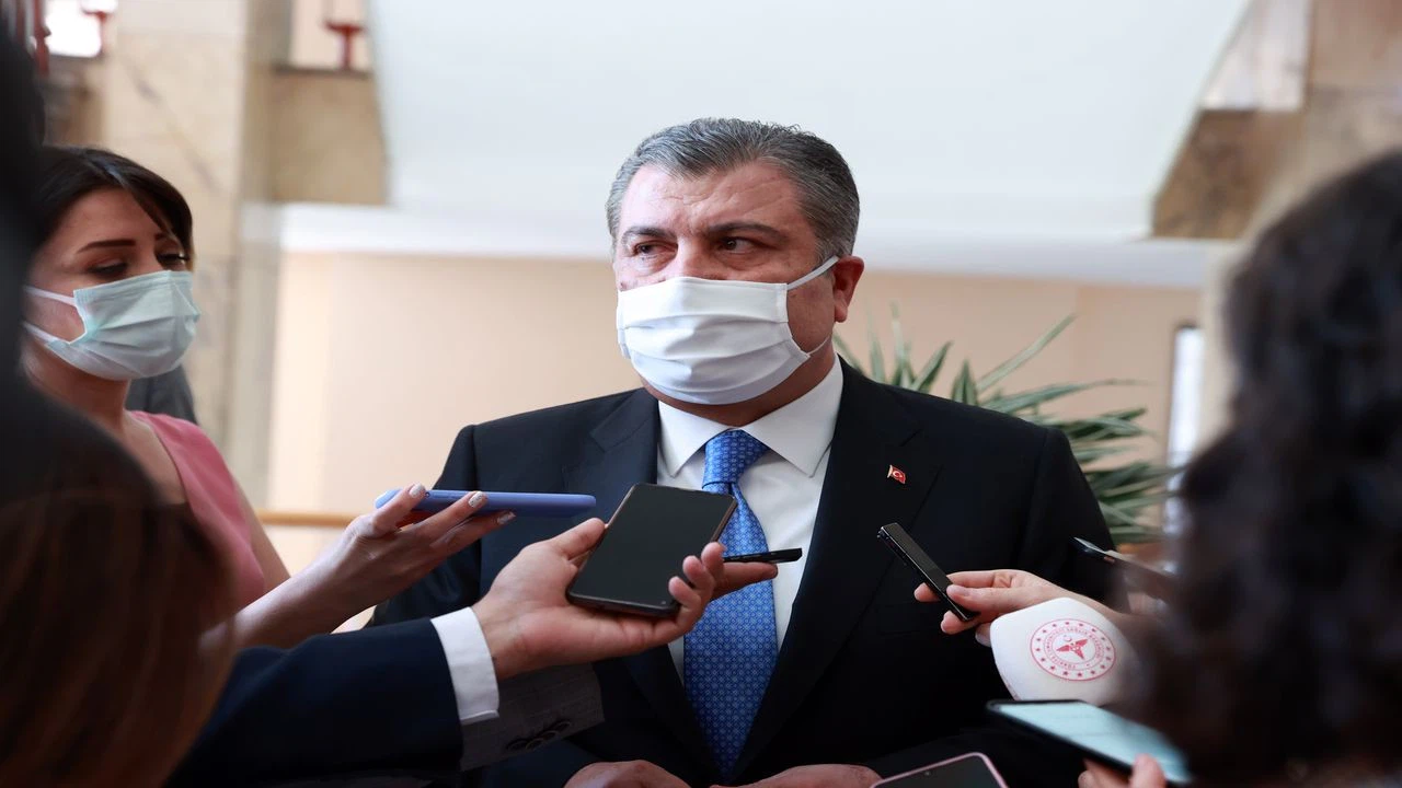 Sağlık Bakanı Koca, Mecliste soruları yanıtladı