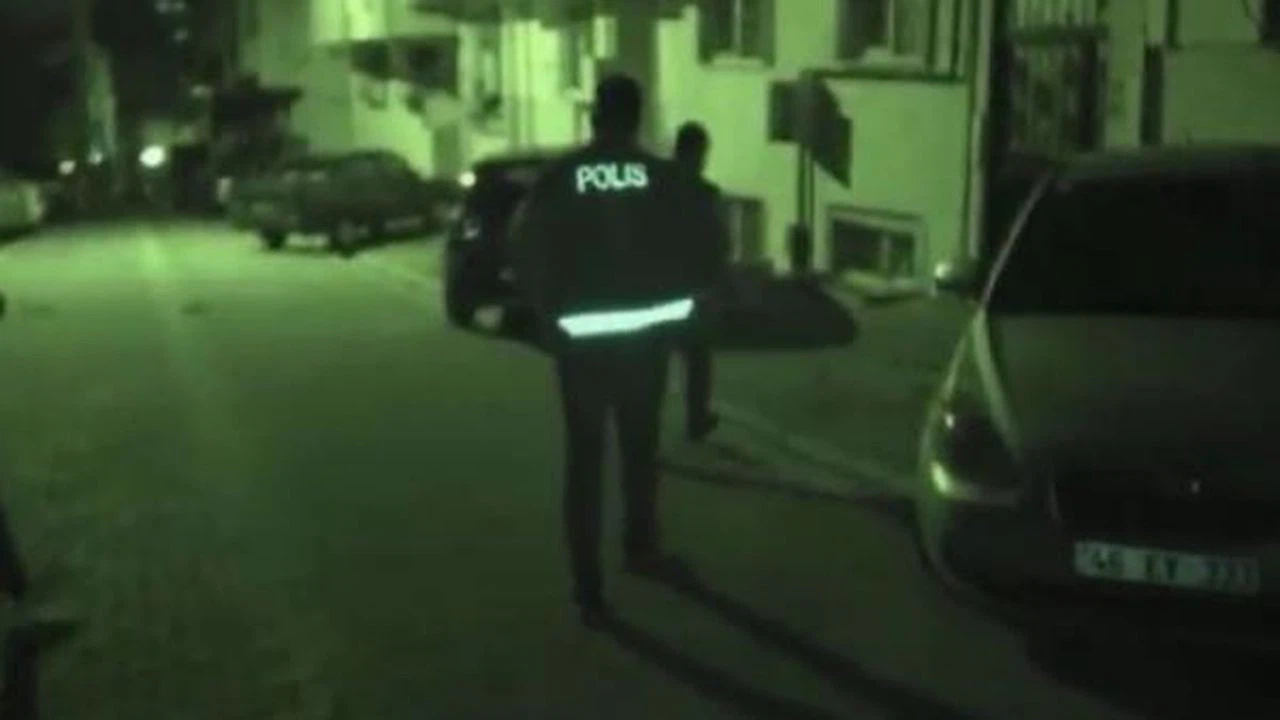 İstanbul'da 23 hücre evine operasyon: Firari 19 şüpheli gözaltına alındı