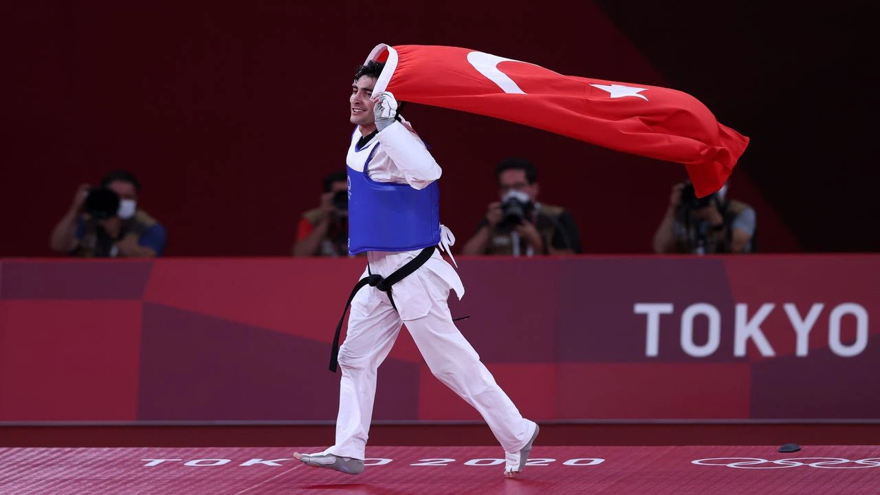 Türkiye'nin 2020 Tokyo Olimpiyat Oyunları'ndaki ilk madalyası tekvandodan