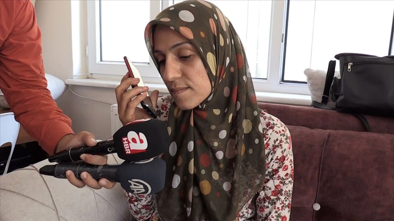 Cumhurbaşkanı Erdoğan, oğlu güvenlik güçlerine teslim olan Diyarbakır annelerinden Ayşegül Biçer ile görüştü