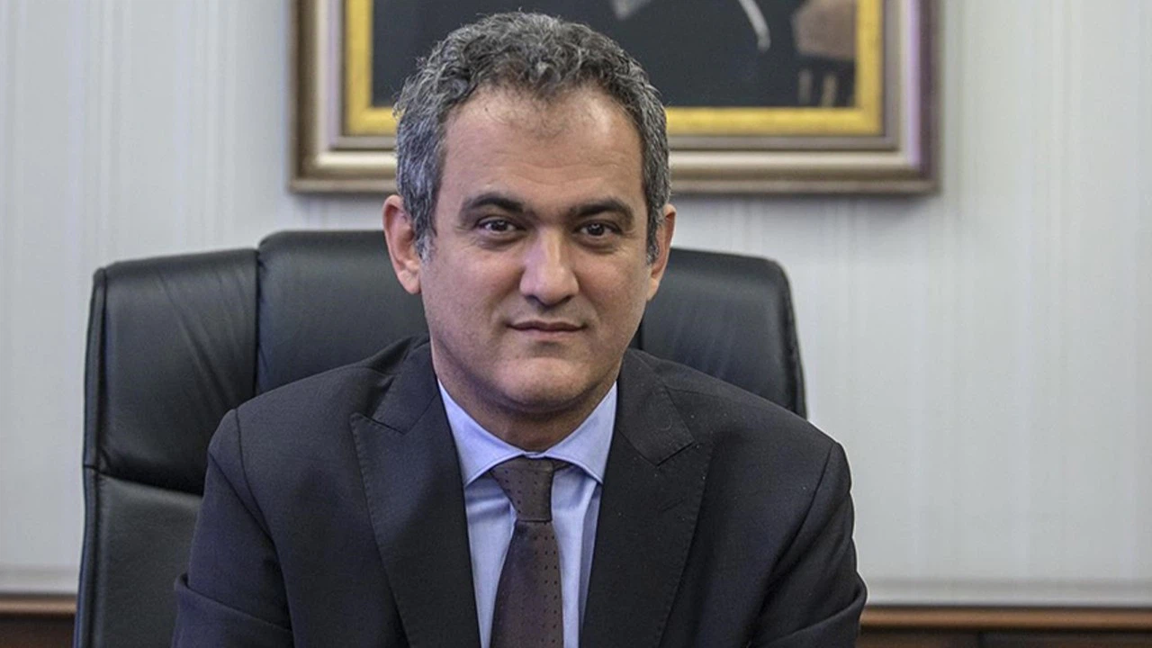 Bakan Özer: “Bugün netleşecek, paylaşacağız”