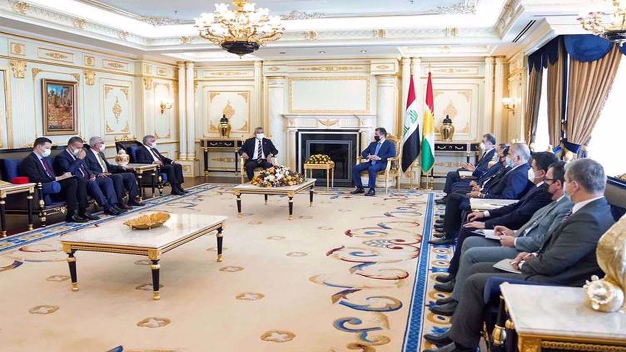 CHP heyeti Erbil'de IKBY Başbakanı Barzani ile görüştü