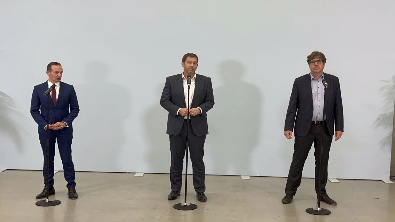 Almanya’da SPD, Yeşiller ve FDP arasında koalisyon görüşmeleri başladı