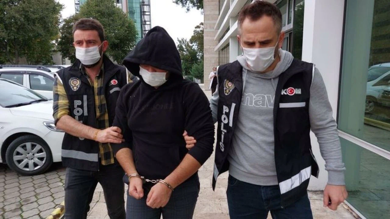 Hukuk bitirip savcı oldum diyerek ailesini kandırdı