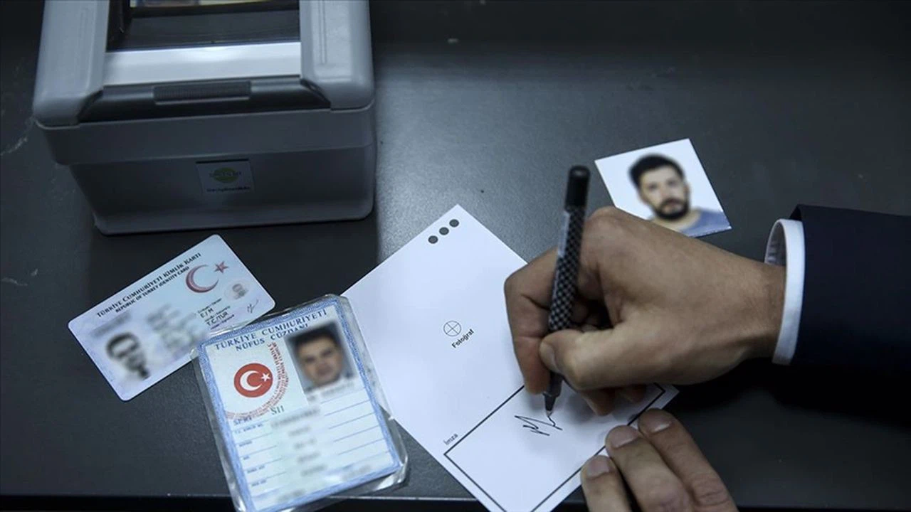 Kimlik kartlarında yeni özellik