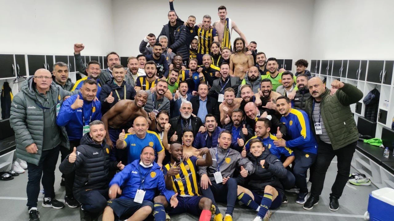 MKE Ankaragücü namağlup lider