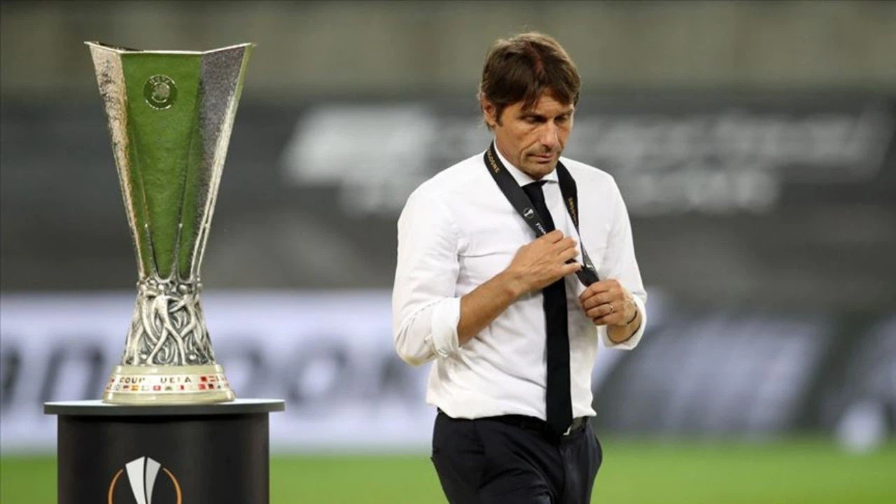 Tottenham’ın yeni teknik direktörü Antonio Conte oldu