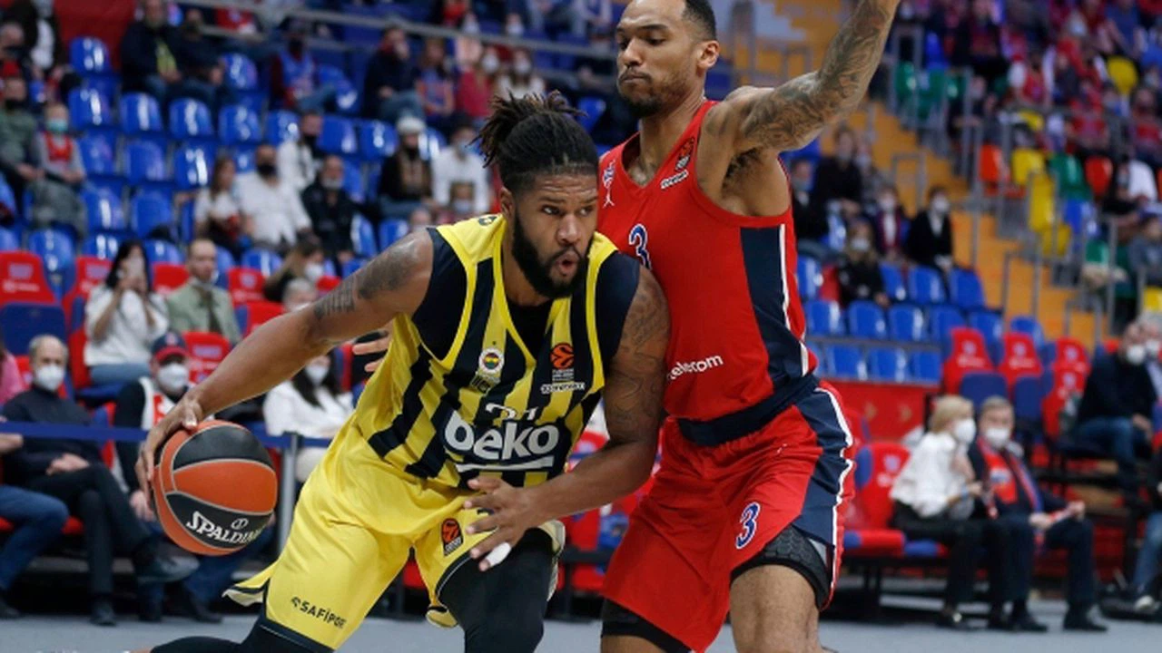 Fenerbahçe Beko Moskova'da galip