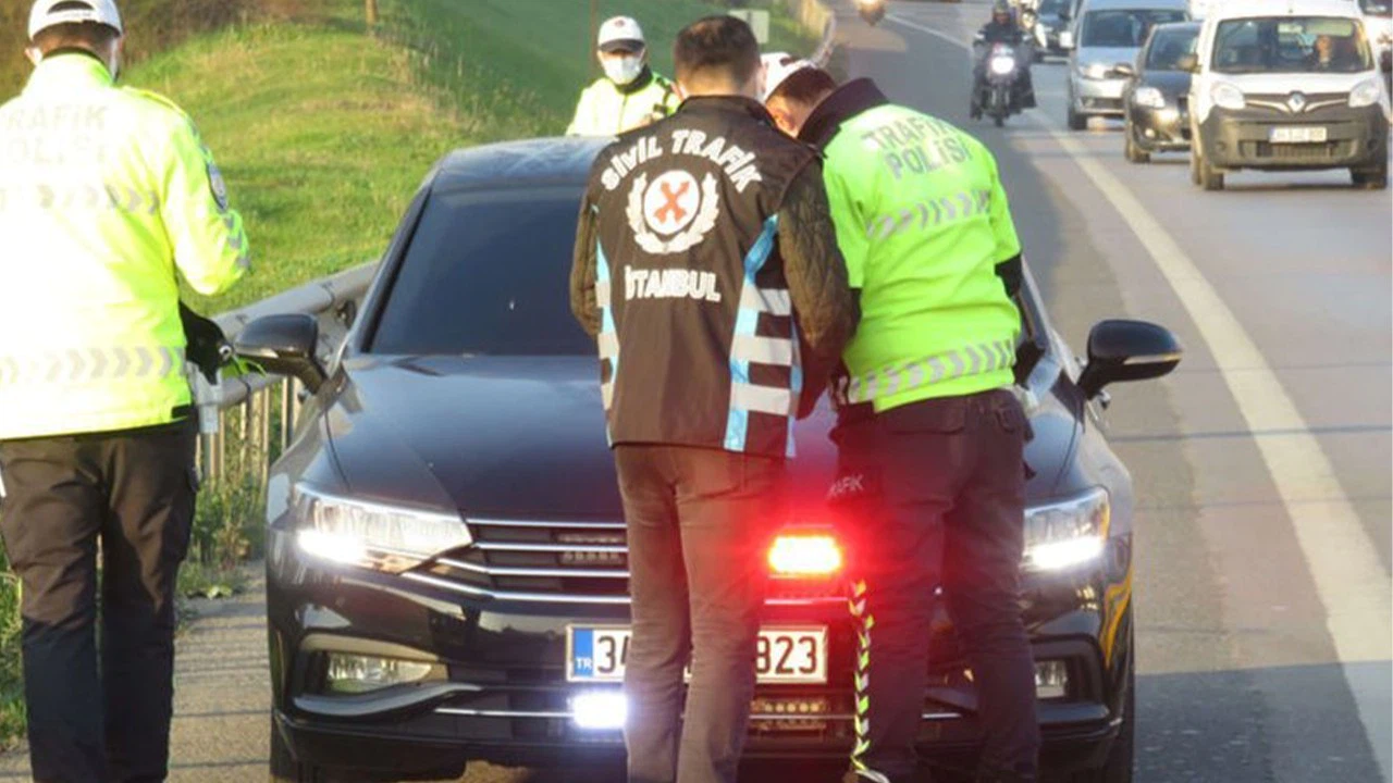 İstanbul'da yetkisiz çakar kullanımı denetimi