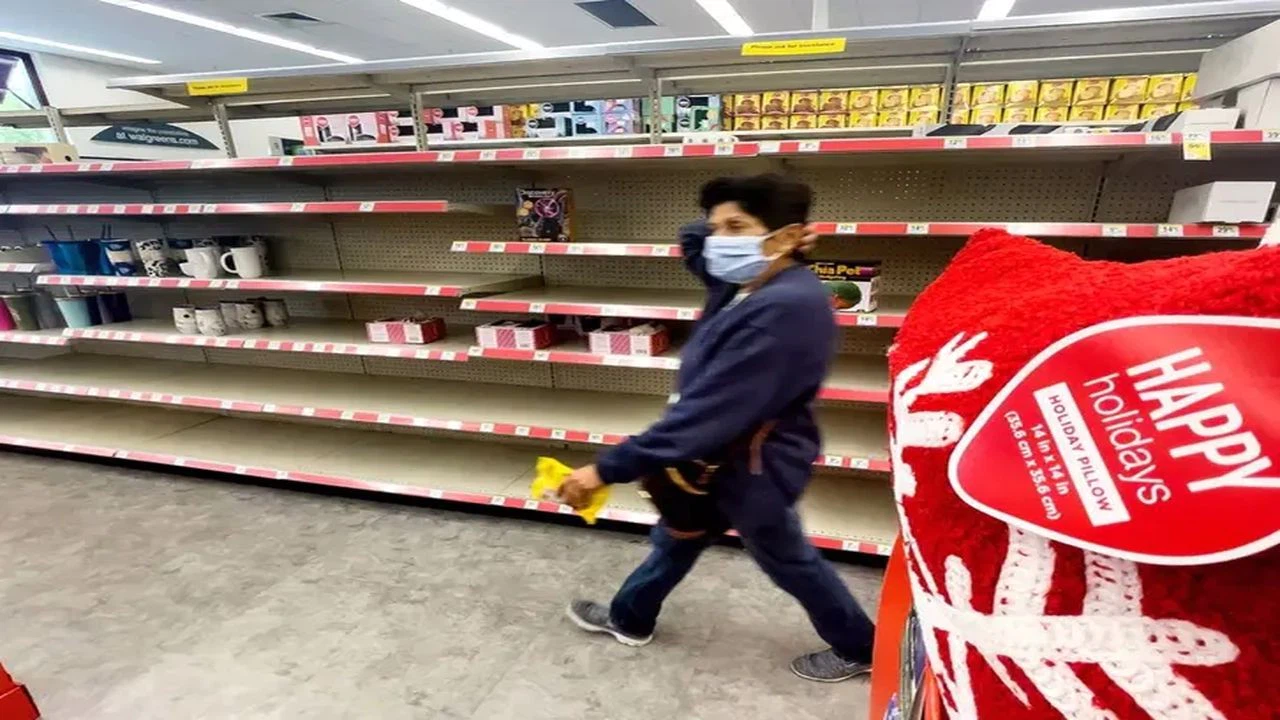 ABD’nin California eyaletindeki lüks mağazalarda yağma olayları sürüyor