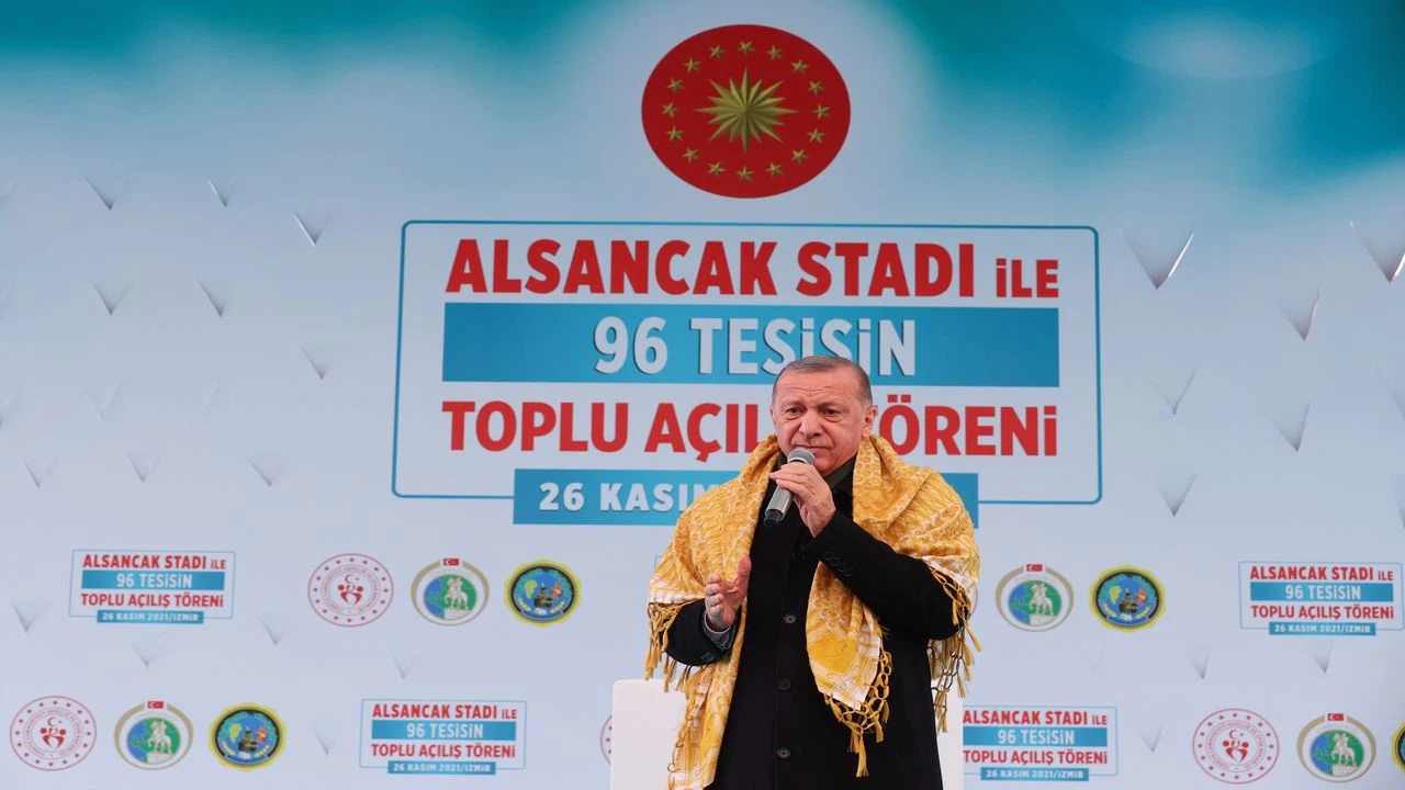 Cumhurbaşkanı Erdoğan, İzmir'deki toplu açılış töreninde konuştu