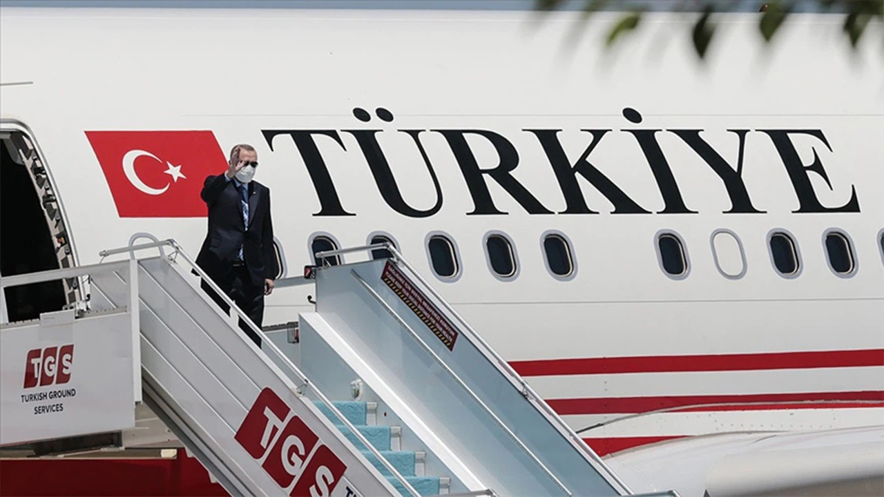 Cumhurbaşkanı Erdoğan Türkmenistan'a gitti
