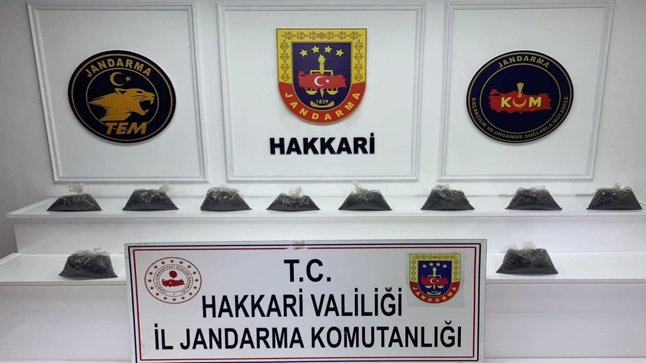 Hakkari'de 10 kilo 750 gram eroin ele geçirildi