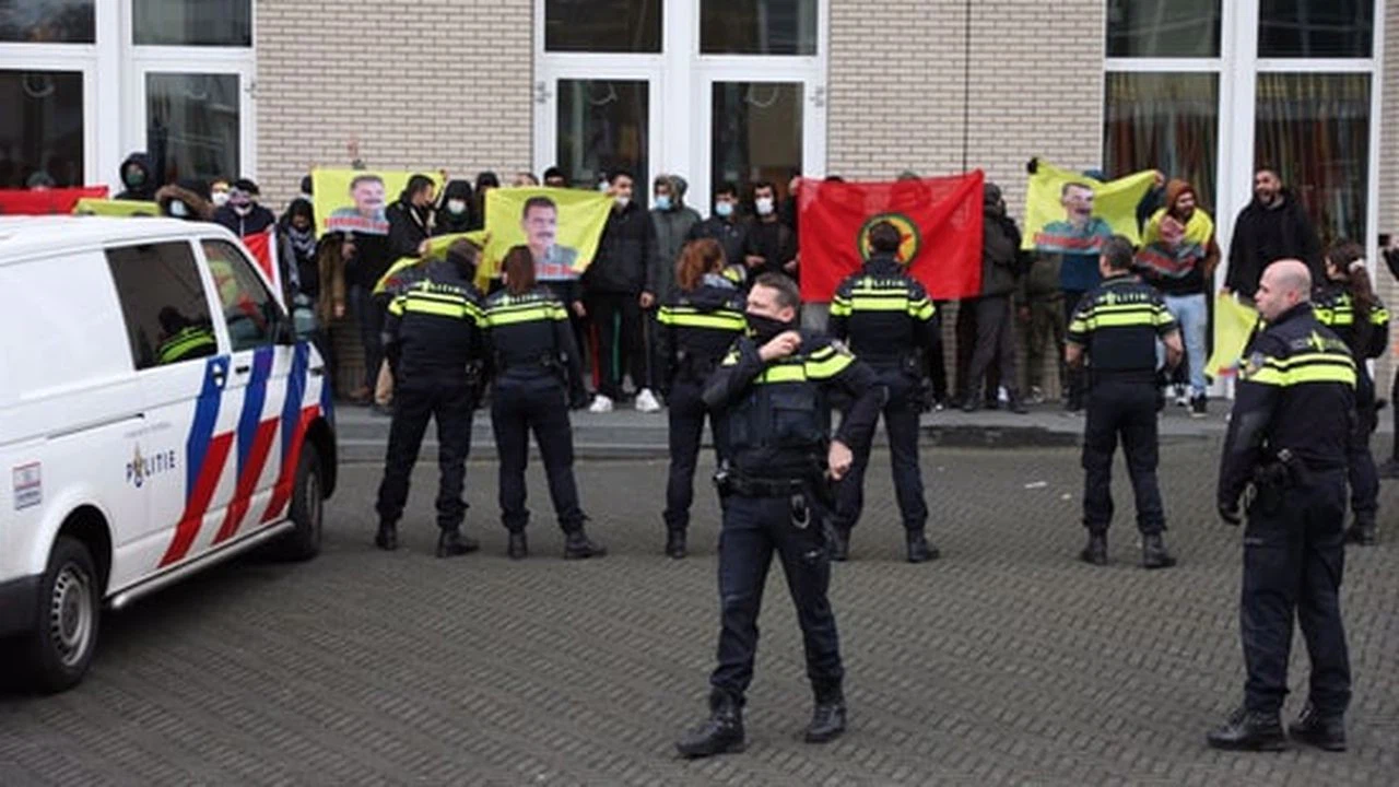 Taşkınlık yapan terör örgütü PKK yandaşlarını gözaltına aldı
