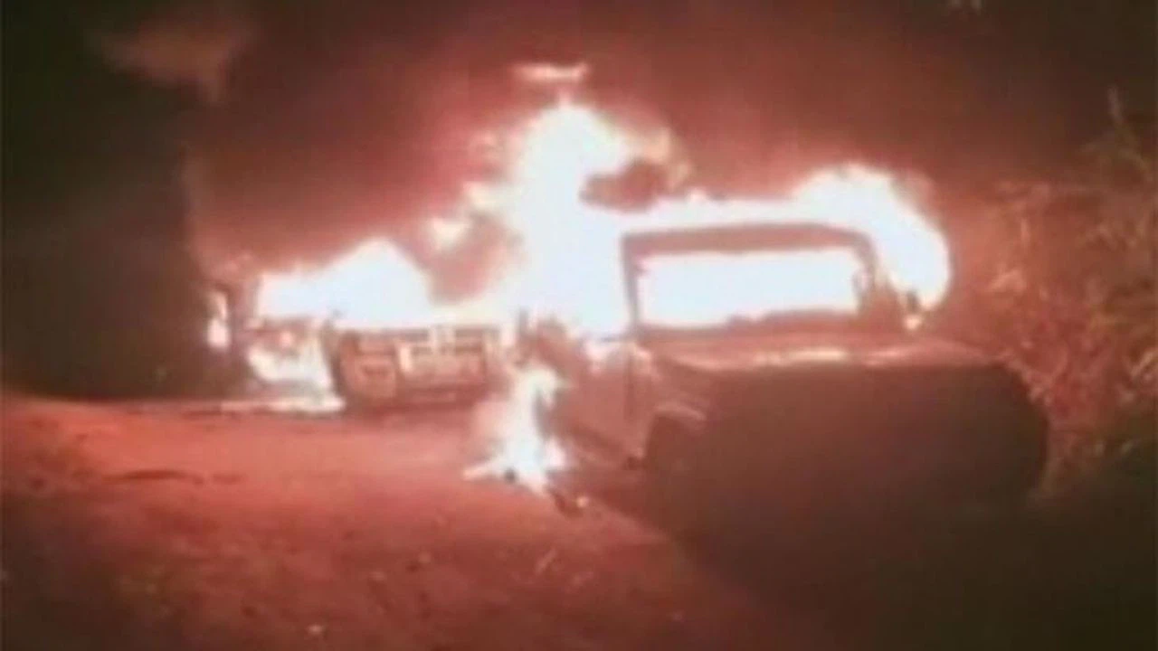 Hindistan'da ordu sivillere ateş açtı! 13 ölü