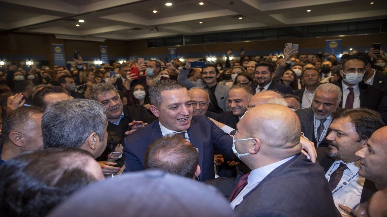 Türkiye Barolar Birliği Başkanlığına Ramiz Erinç Sağkan seçildi