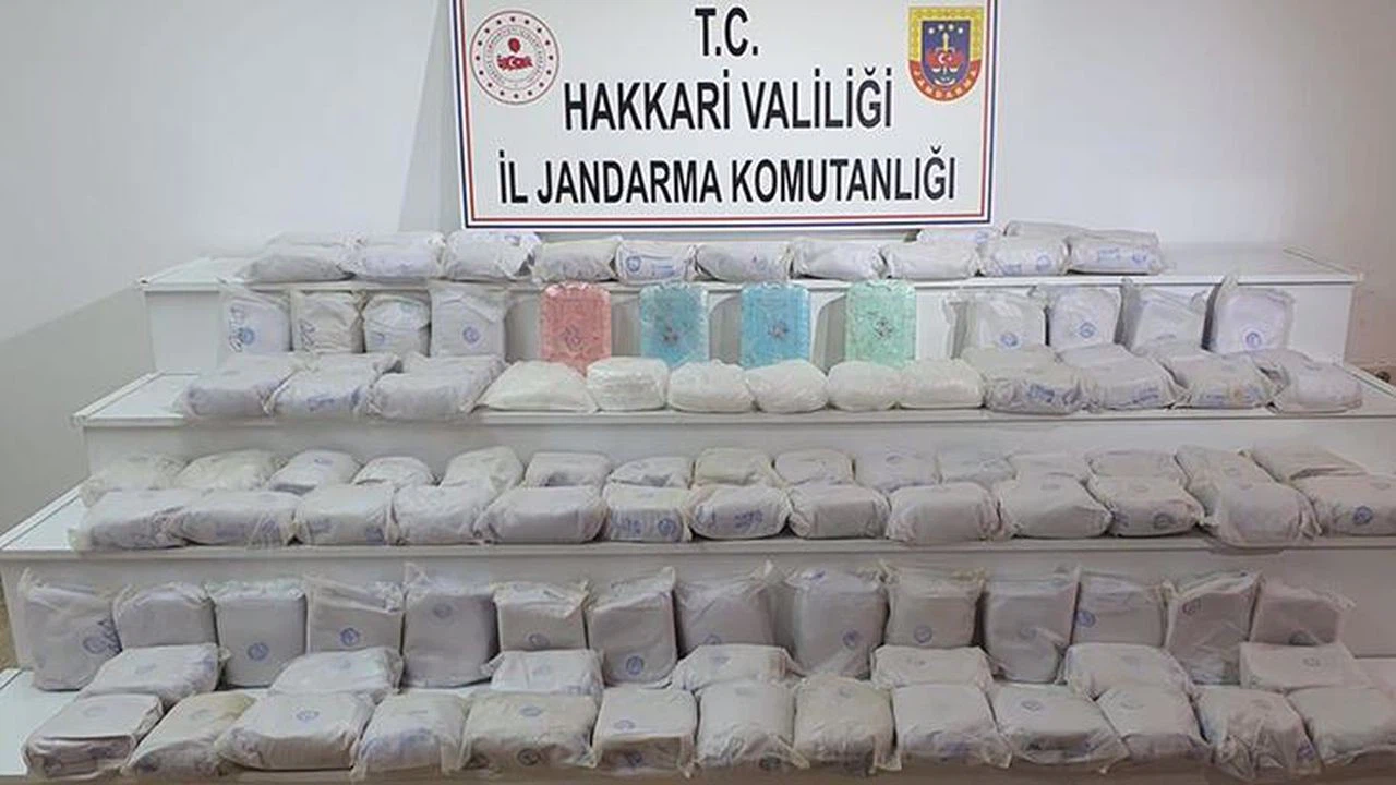 Hakkari'de İHA destekli operasyon! 114 kilo uyuşturucu ele geçirildi