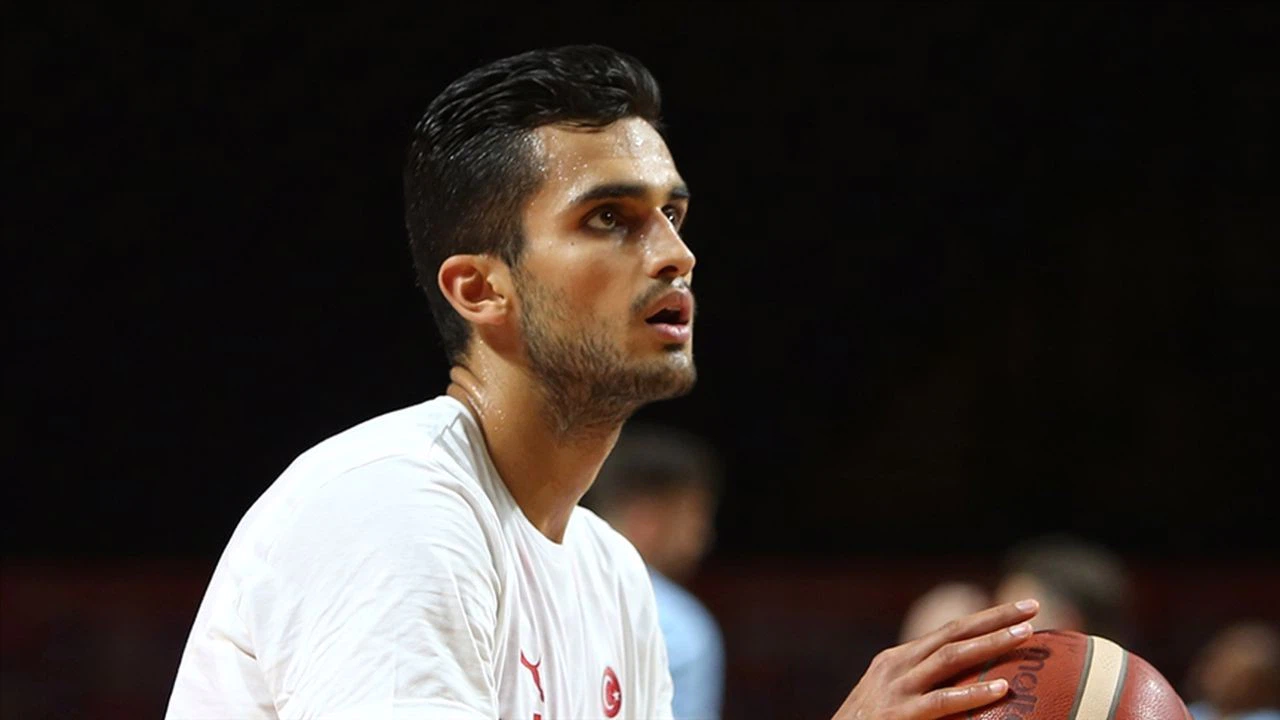 Ömer Faruk Yurtseven, NBA rekoruna ortak oldu