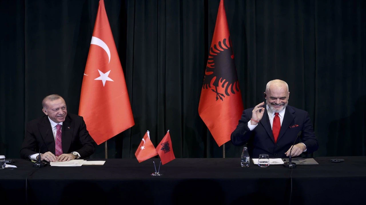 Cumhurbaşkanı Erdoğan, Arnavutluk Başbakanı Rama ile ortak basın toplantısında konuştu