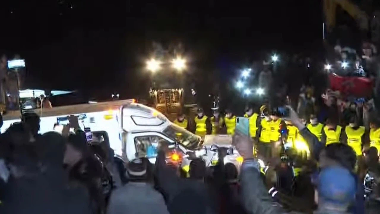 Fas'ta düştüğü kuyudan 5 gün sonra çıkarılan Rayyan'ın vefat ettiği açıklandı